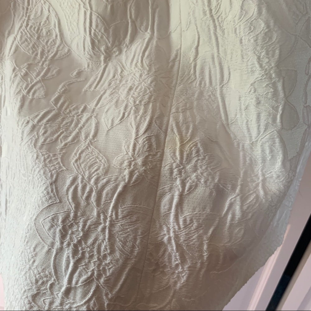 Karen Millen White Floral Skirt - Picture 7 of 12